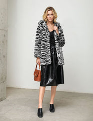 Winter Super Thick Hooded Tiger Pattern Faux Fur Coat