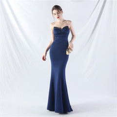 Elegant Sweetheart Satin Beading Formal Dress