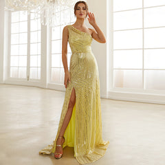 Elegant One Shoulder Sequined Split Evening Dress