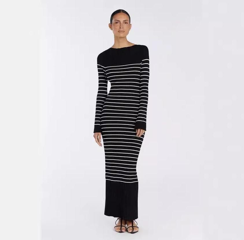 Women Color Block Round Neck Striped Dress