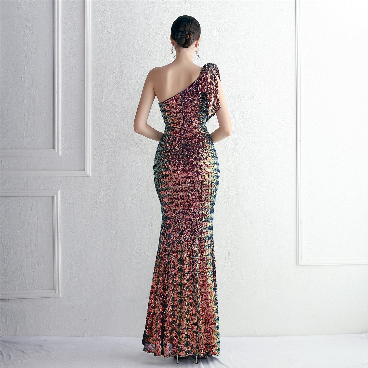 REVCHIC LUXE Elegant One-Shoulder Sequin Fishtail Gown