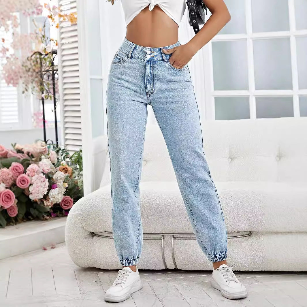 Women Drooping High Rise Denim Jeans