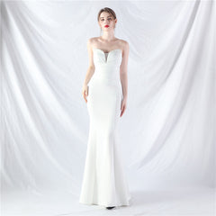 Elegant Sweetheart Satin Beading Formal Dress