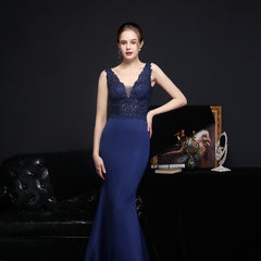 Elegant Lace Diamond Fishtail Evening Dress