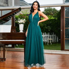 Elegant Sleeveless Green Slim Fit Evening Dress