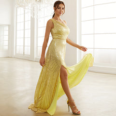 Elegant One Shoulder Sequined Split Evening Dress