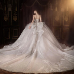 Exquisite Strapless Sequin Beaded Organza Wedding Dress