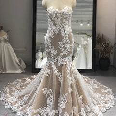 Elegant Lace Pleat Mermaid Wedding Dress