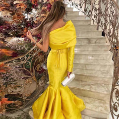 Luxury Yellow One Shoulder Evening Dress with Cape