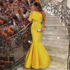 Luxury Yellow One Shoulder Evening Dress with Cape