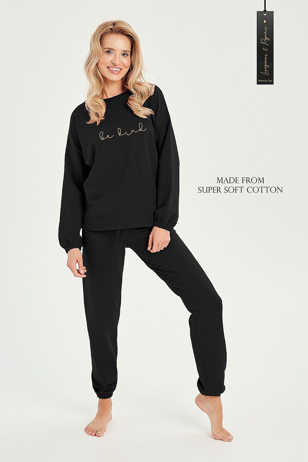 Loose sweatshirt with pants set