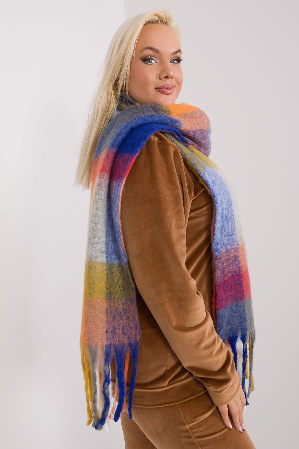 AT Long Plaid Tassel Scarf Secondary image