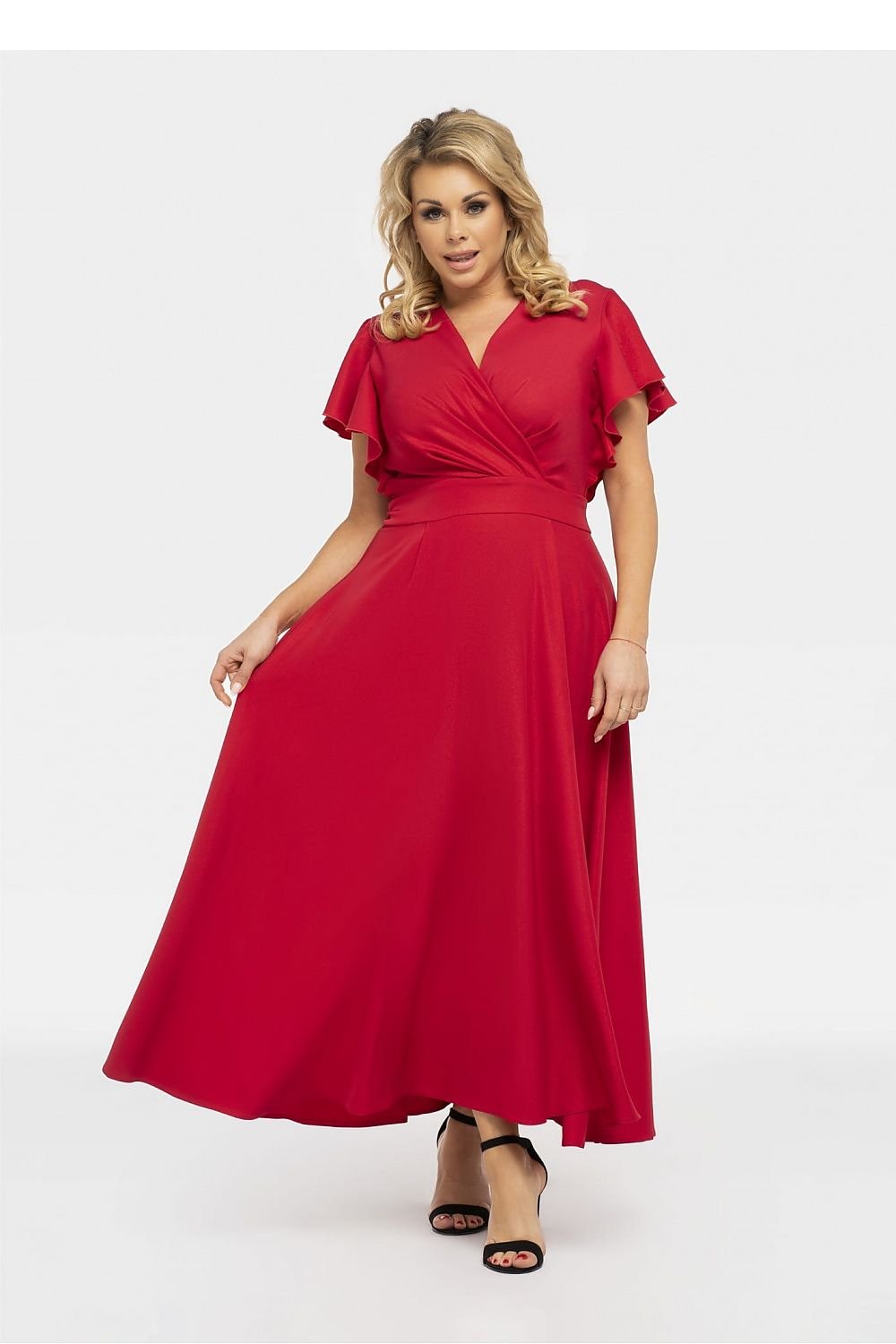 Stunning airy mid-shoulder sleeves plus size dress