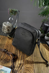 Natural leather brown T-63-HBL shoulder bag