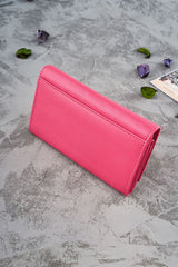 Women`s natural grain leather wallet