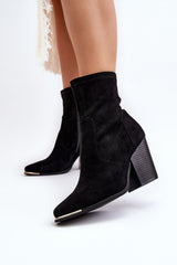 Almond-shaped nose heels boot