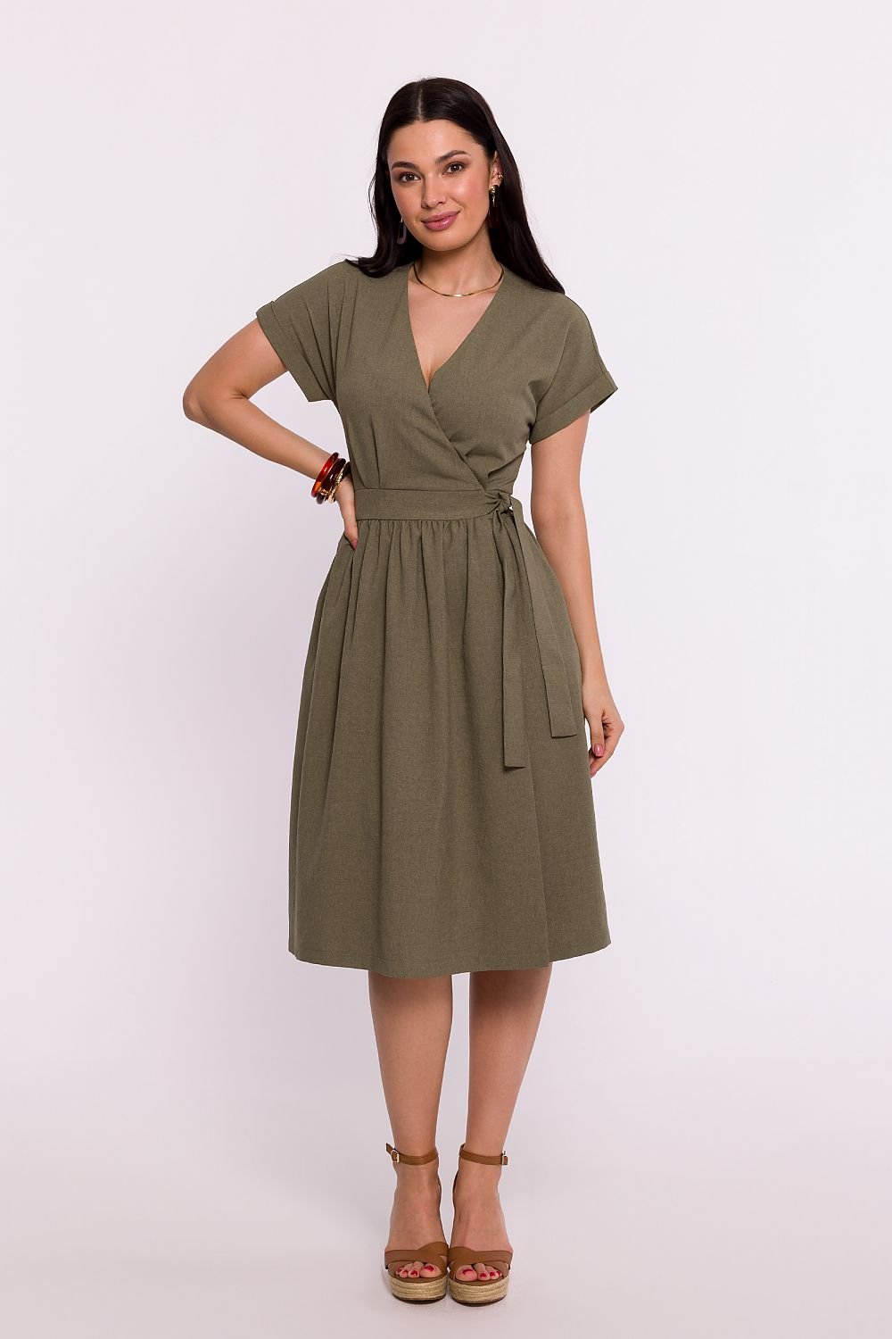 Short sleeves flared bottom day dress