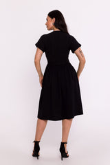 Short sleeves flared bottom day dress