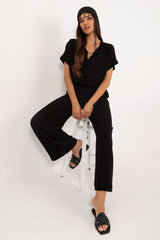 Casual set consisting of a blouse and pants