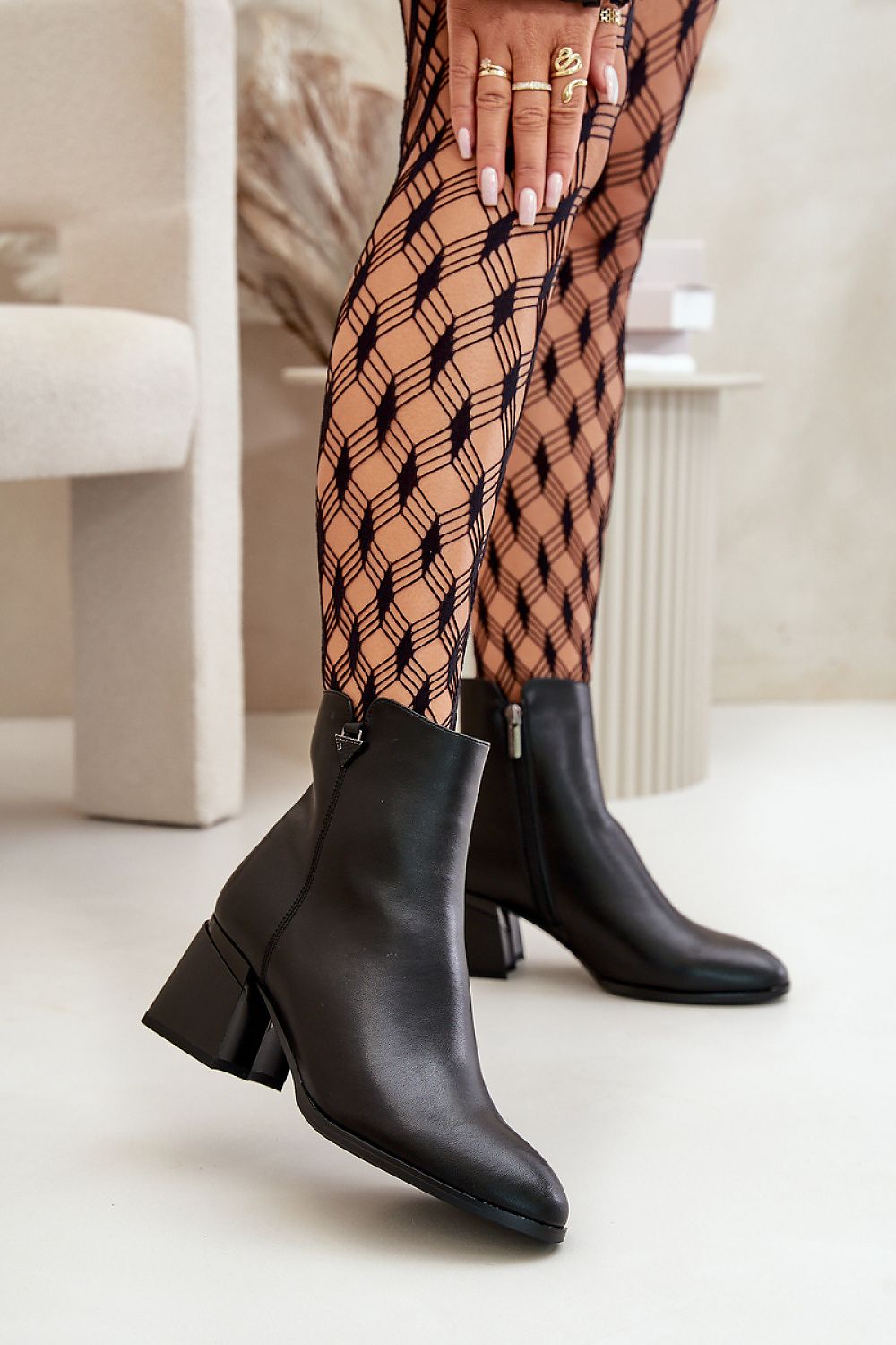 Elegant ankle boots from the Vinceza