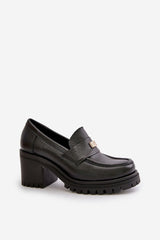 Column shaped heel low leather shoes