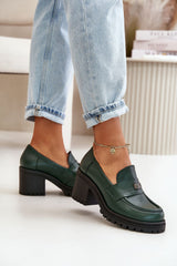 Column shaped heel low leather shoes