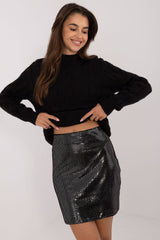 Elegant mini skirt made of shiny material