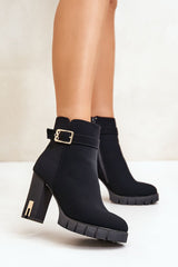 Elegant heel ankle boots made of eco leather