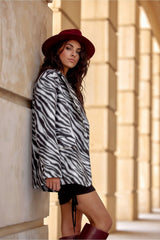 Long sleeves zebra pattern blazer