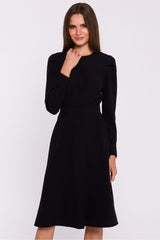 Elegant long sleeves flared cut daydress