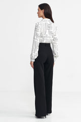 Women's high waist trousers with a fitted fit