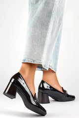 Classic round toe block heel pumps