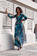 Beautiful flowing cut patterned motif daydress