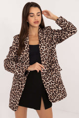 Elegant jacket with shoulder pads