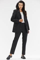 Elegant jacket with a loose striped cut.