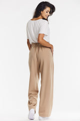 Elegant trousers with wide fabric legs