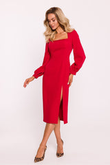 Long sleeves day dress with a fitted cut