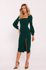 Long sleeves day dress with a fitted cut