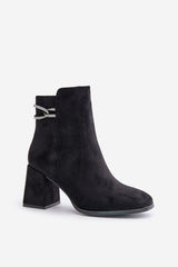 Higher upper black heel boots