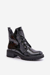 Low stable heel black boots