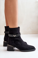 Shiny stripes black heel boots