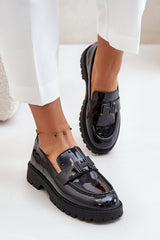 Elegant natural leather loafers