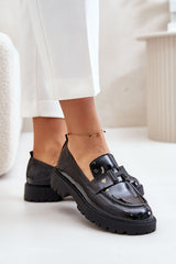 Elegant natural leather loafers