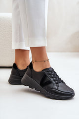 Lightweight black sports shoes