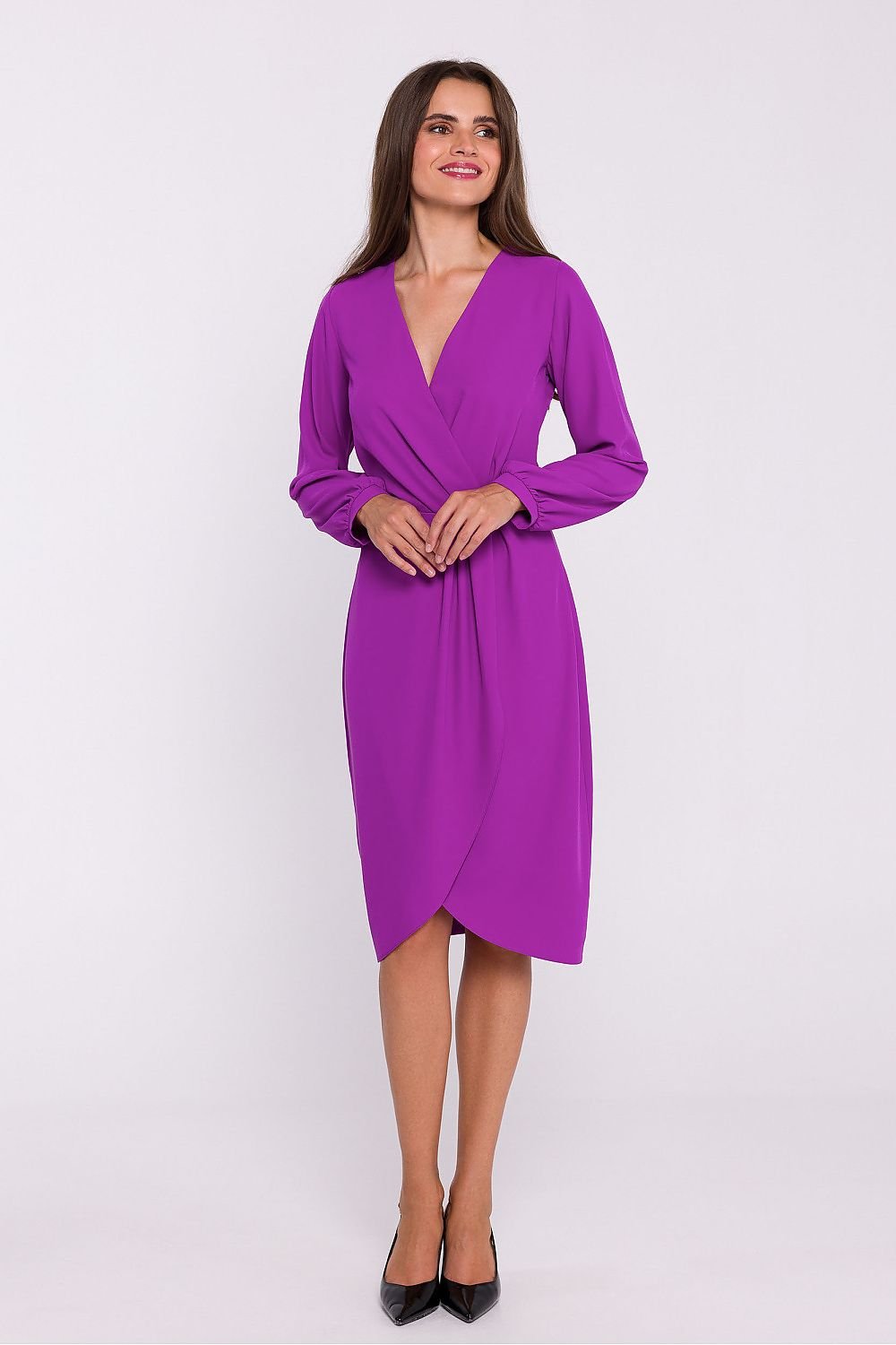 Long puffed sleeves hourglass dress