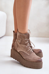 Stylish natural leather buskin boots