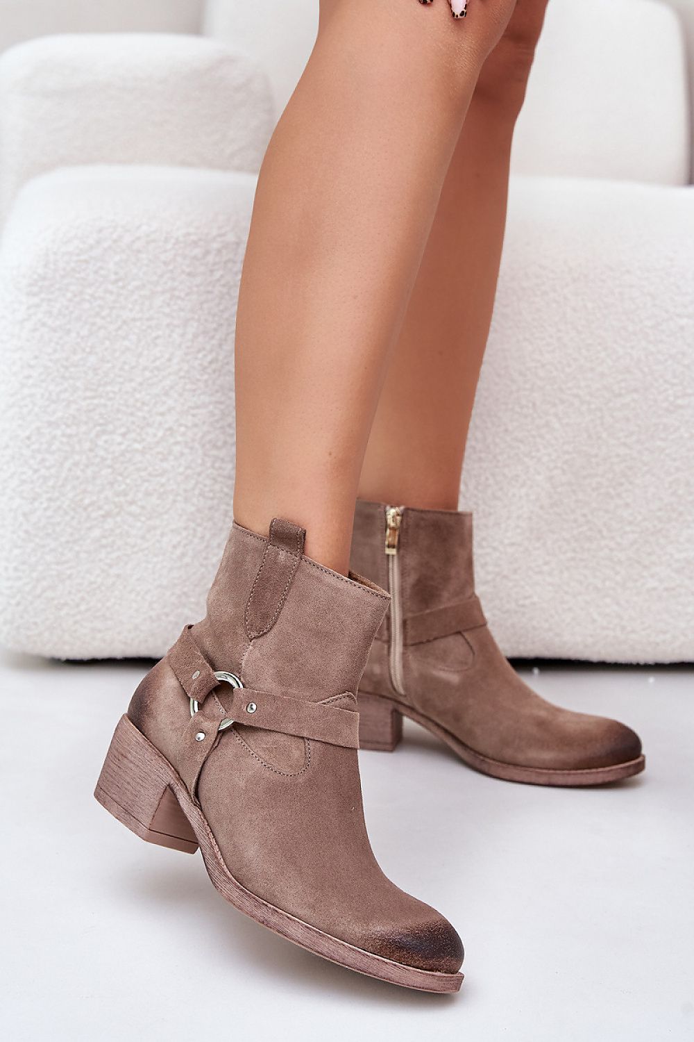 Low heel natural suede boots