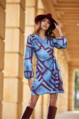 Long sleeves patterned fabric short dress