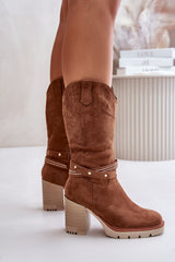 Beautiful heel boots from the Jezzi