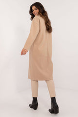 Single-breasted button closure coat